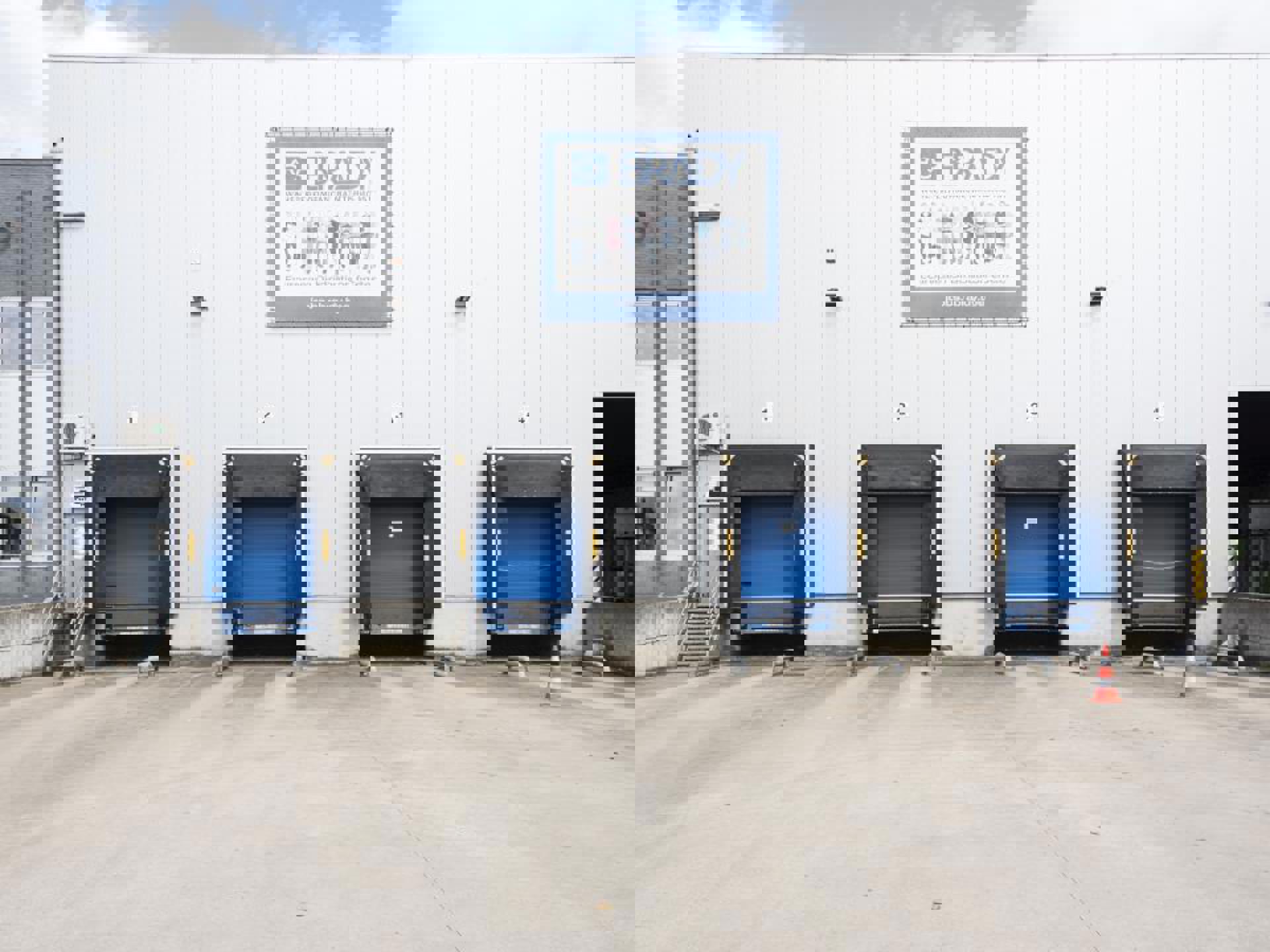 Commercial à louer à Zele - photo 3