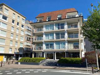 Res. Casa Bella.  Ondergrondse (-1) parking voor 1 wagen + een afzonderlijke berging.