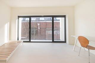 Op zoek naar een modern en comfortabel studentenkot in het centrum van Mechelen? Dit net volledig gerenoveerd studentengebouw gelegen...