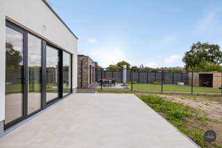 Voor meer info en tekst: www.homixx.beOntdek deze prachtige BEN-woning waar hedendaags comfort, energiezuinig wonen en een hoogwaardige afwerking...