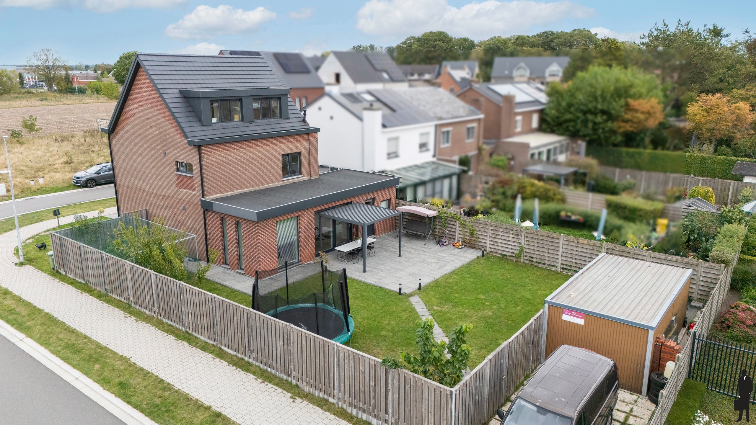 Gerenoveerde woning met 6 slaapkamers in Minderhout - foto 4