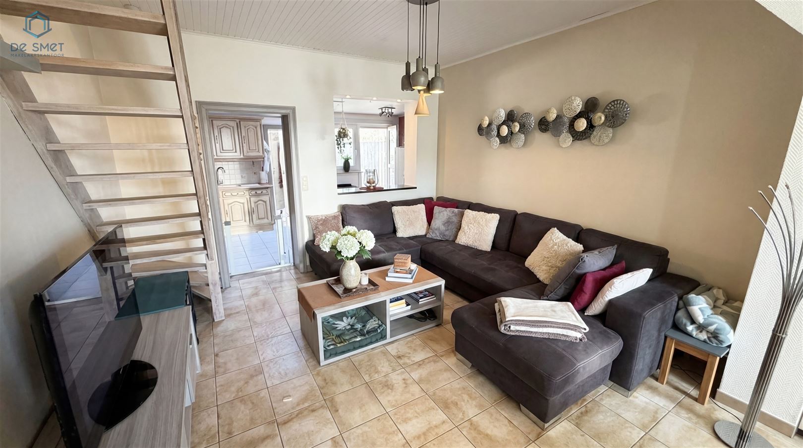 INSTAPKLARE WONING MET 2 SLAAPKAMERS, TUIN EN UITBREIDINGSMOGELIJKHEDEN TE SCHENDELBEKE - foto 4