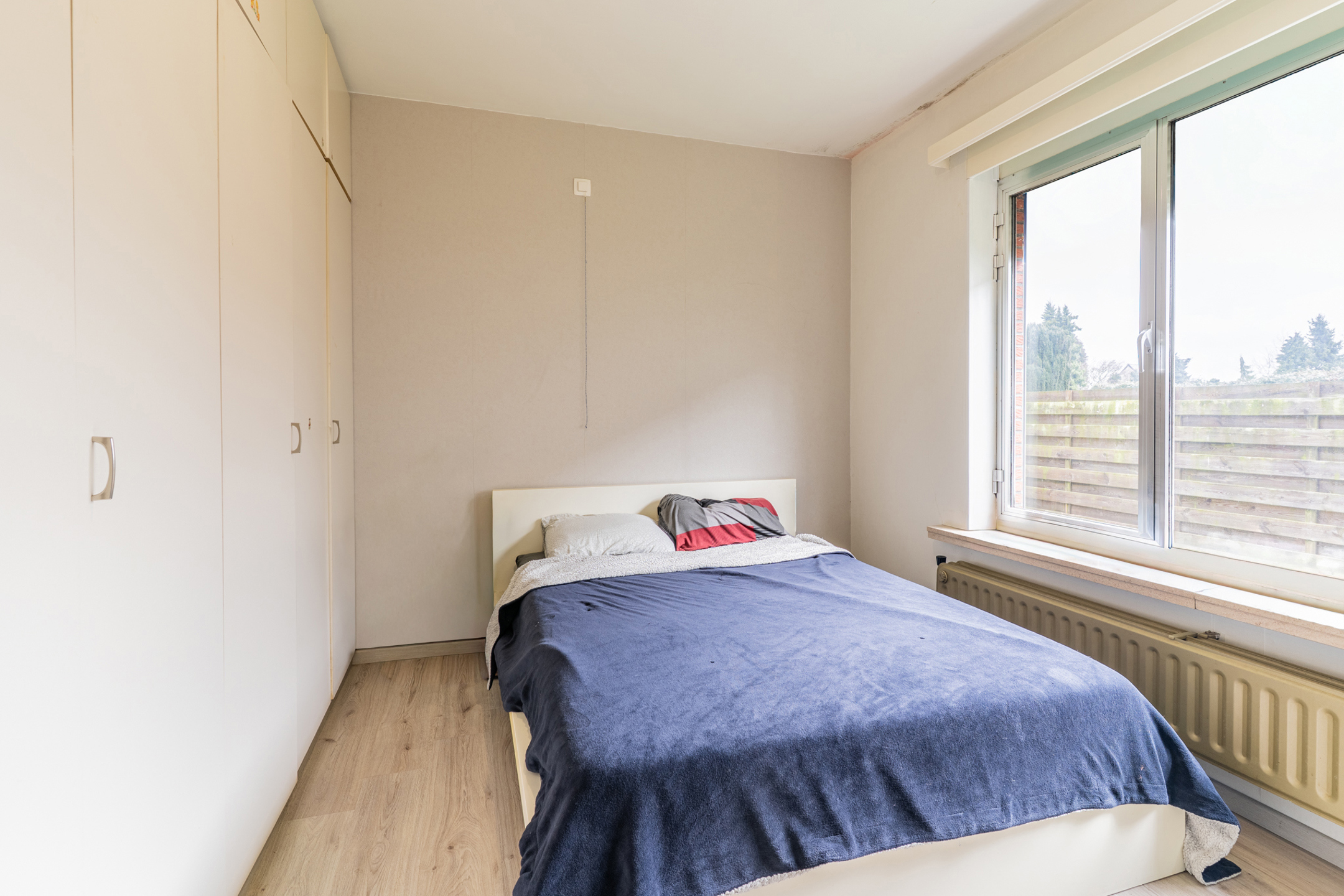 Comfortabele laagbouw met 3 slpk,, garage en carport.  - foto 5