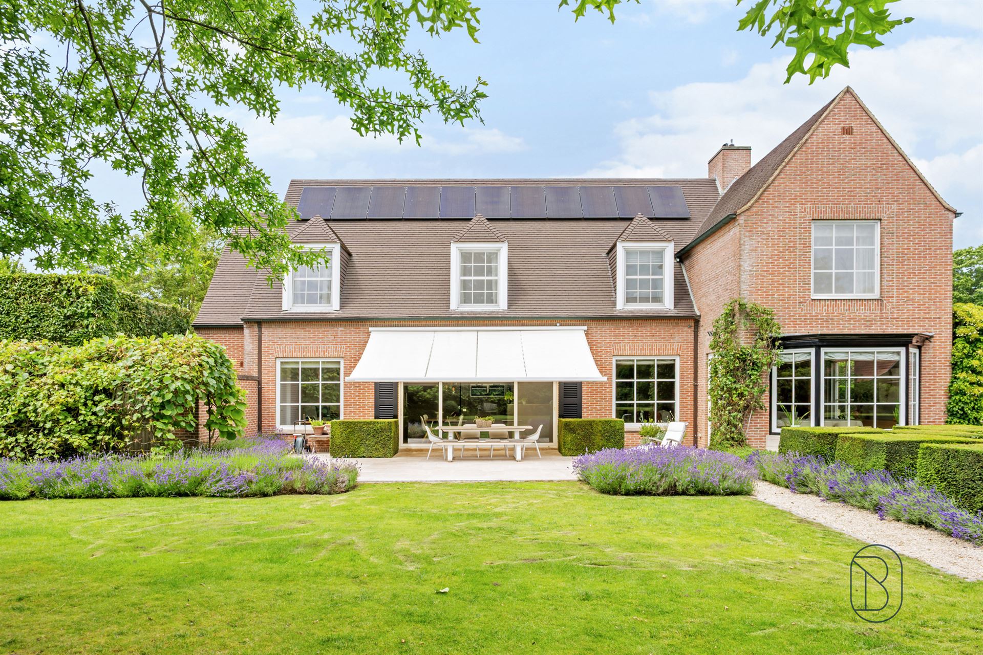 Exclusieve villa met praktijk/kantoor en prachtige tuin - foto 4