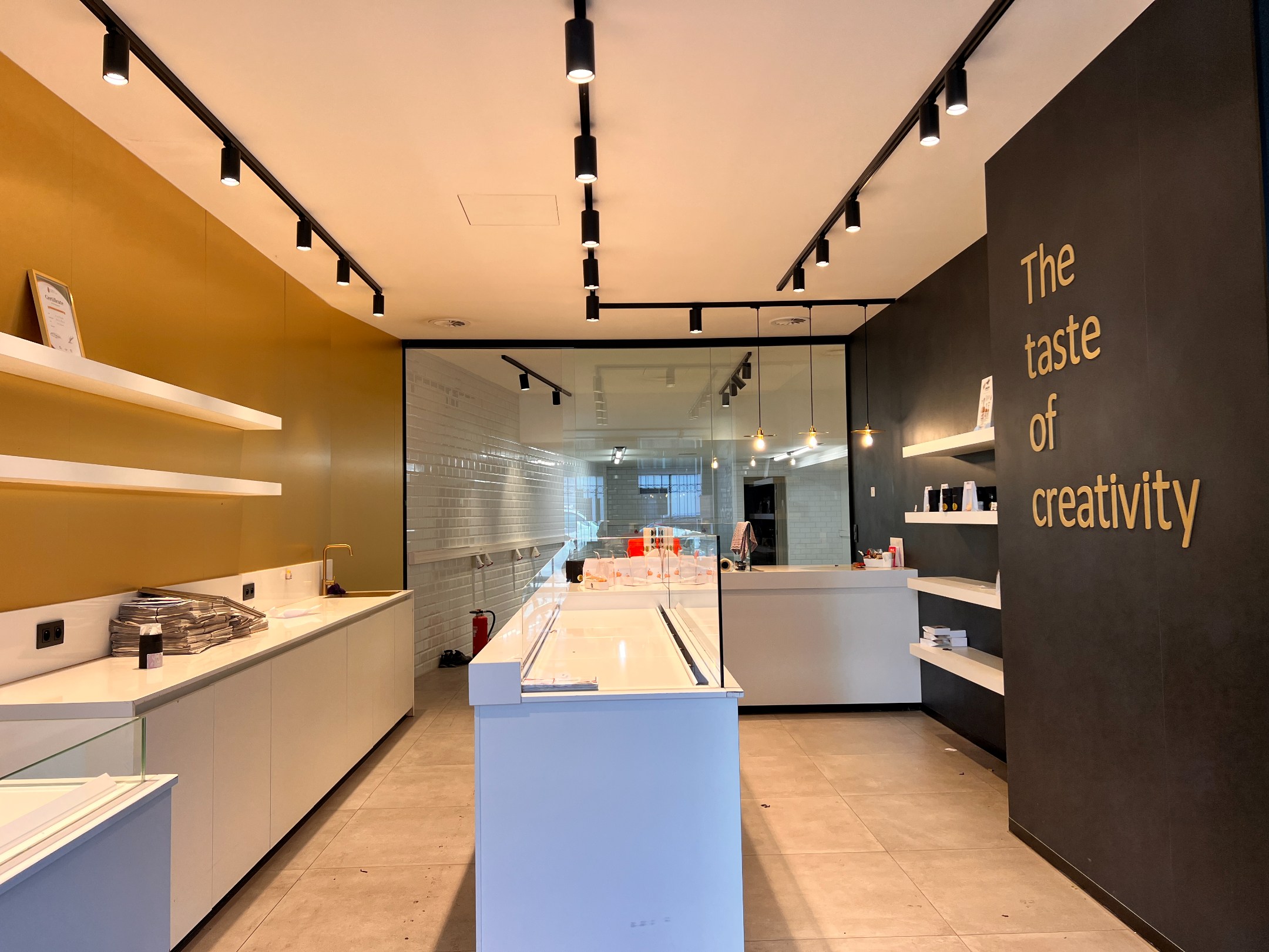 Handelspand ca. 170 m² op beste zicht-locatie - foto 4