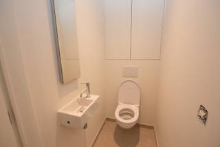 Volledig instapklare en afgewerkte woning op een rustige én aangename buurt in Zulte.De woning is gelegen vlakbij het centrum van Zulte, winkels,...