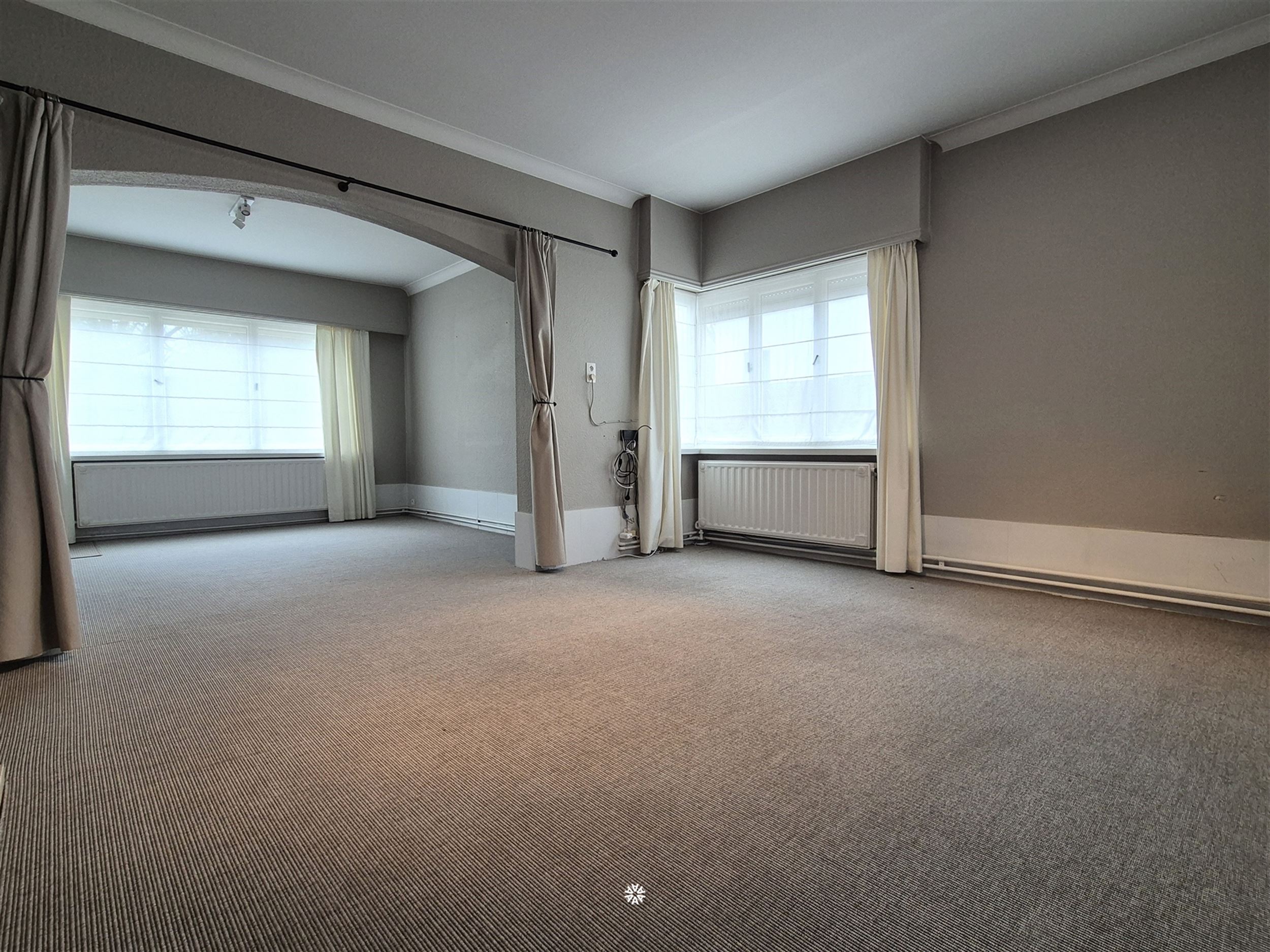 Ruime gezinswoning met zonnige tuin op een uitstekende locatie - foto 3