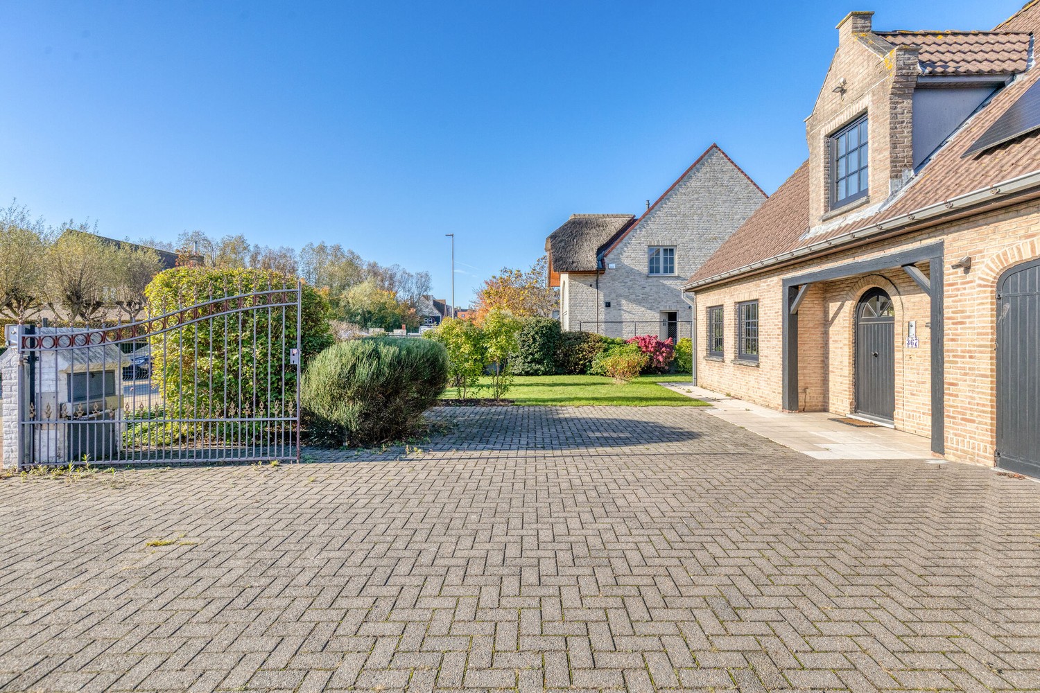 Charmante villa op wandelafstand van het strand van Duinbergen. - foto 4