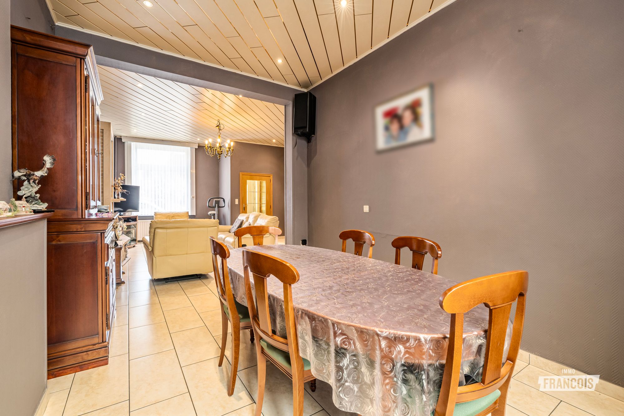 Gezinswoning in Clabecq | TE KOOP - foto 5
