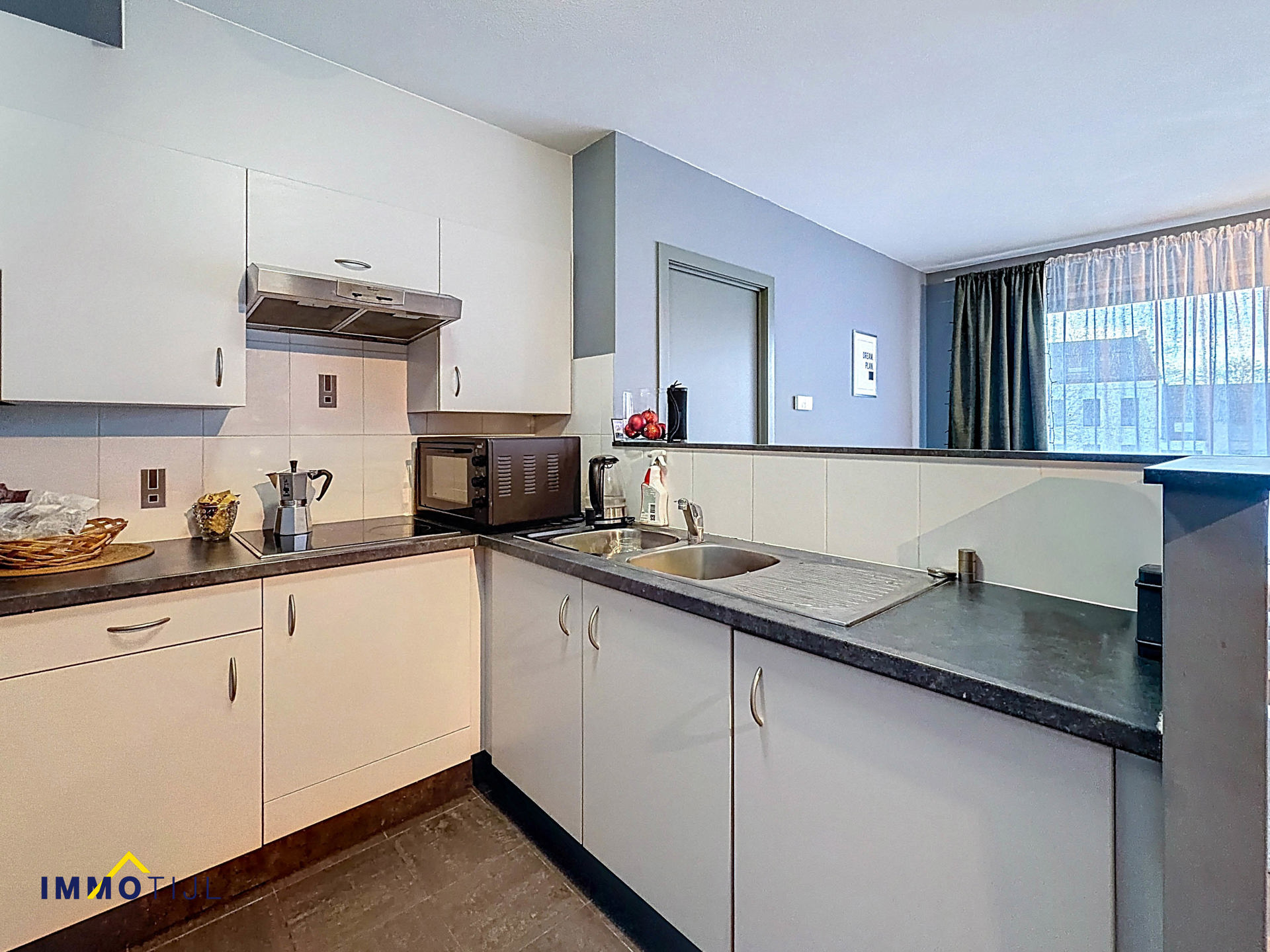 Instapklaar appartement met zuidwest-terras en staanplaats! - foto 3