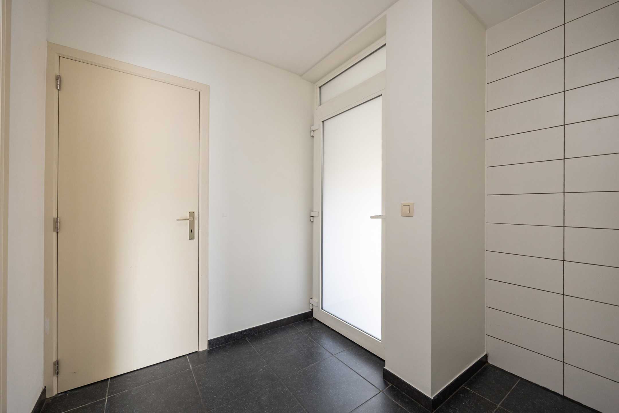 Instapklaar gelijkvloers appartement te St-Antonius - foto 4