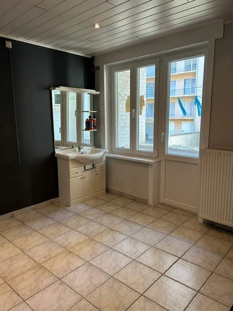 Ongemeubeld appartement met 1 slaapkamer - kort bij zee - foto 3