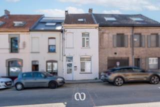 Eerste BEZOEKMOMENT op 13/5. Maak zelf een afspraak via onze site.Ben je op zoek naar een betaalbare instapklare woning? Dit is een unieke kans.Deze...