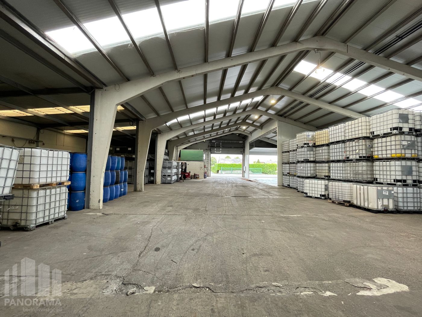 Magazijnruimte van 860 m² met buitenterrein van 4.000 m² - foto 5