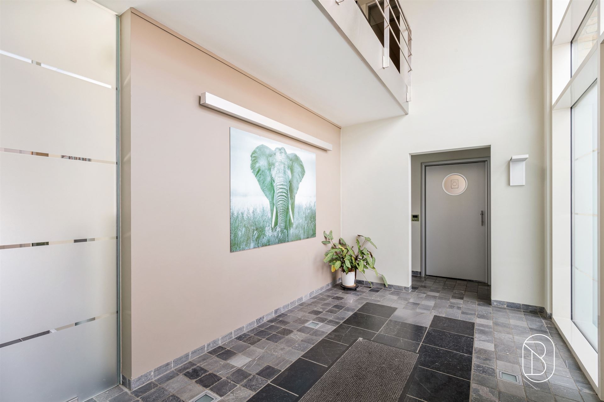 Indrukwekkende eigendom met zwemvijver, en 7 kamers - foto 5