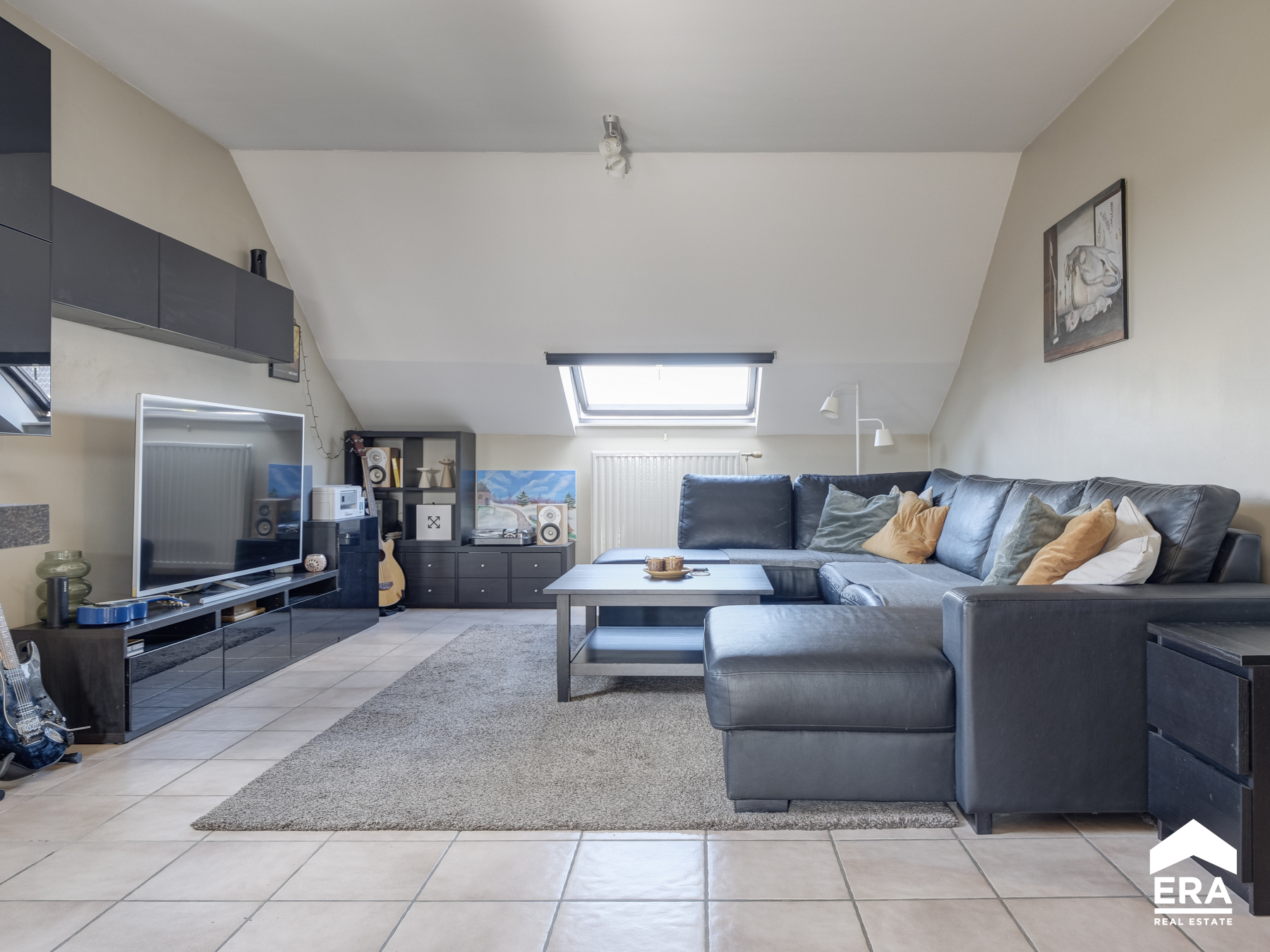 Appartement met 2 slpkrs en zolder in centrum van Hechtel - foto 3