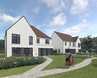 Betreed de wereld van hedendaags wonen met deze moderne halfopen nieuwbouwwoning, eventueel met bijhorende carport, gelegen op een noordwestelijk georiënteerd perceel in ons groen en verkeersluw nieuwbouwproject CAMPO. Deze eigentijdse woning biedt niet alleen rust en stijl maar ook het comfort van modern design. Met 3 slaapkamers, waarvan 1 met dressing, badkamer met bad en inloopdouche voorziet deze woning in alle behoeften van een gezin. Een vaste trap naar de zolder biedt de mogelijkheid voor een optionele 4e slaapkamer, bureau,... . Deze energiezuinige BEN-woning is uitgerust met geavanceerde technologieën, zoals een warmtepomp, vloerverwarming op het gelijkvloers en de verdieping, ventilatie type D met warmterecuperatie, een regenwaterput van 10.000L, zonnepanelen, en meer. Het noordwestelijk georiënteerde perceel vangt de warme avondzon op waardoor de buitenruimte ideaal is voor ontspanning. Voor meer informatie en om deze moderne woning te ontdekken, bel Ewout op 0497 588 888 of stuur een e-mail naar contact@huysmanbouw.be. Laten we samen de deur openen naar jouw nieuwe thuis.