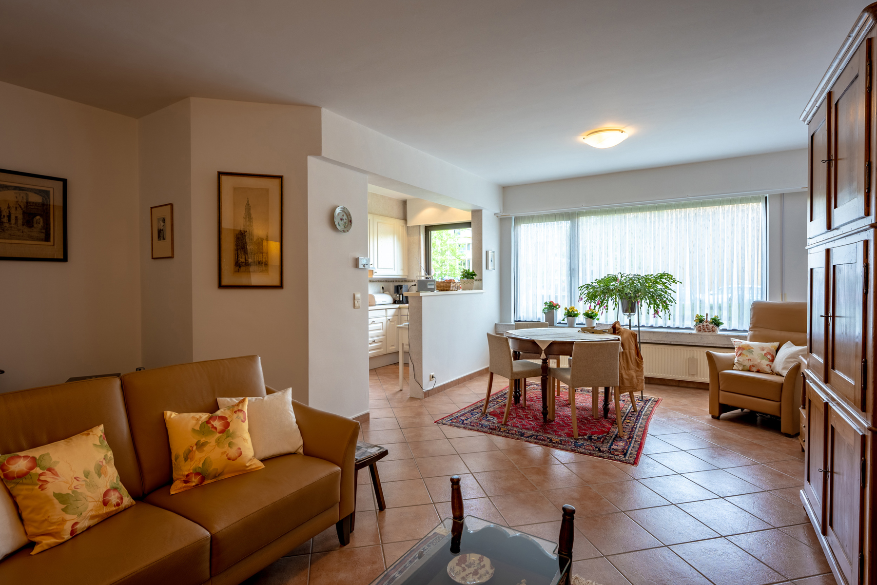 Gezellig gelijkvloersappartement met tuin en garage nabij het centrum van Kapellen - foto 5