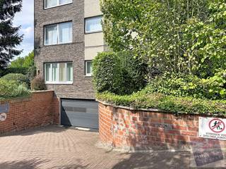 Garage for sale in Hasselt