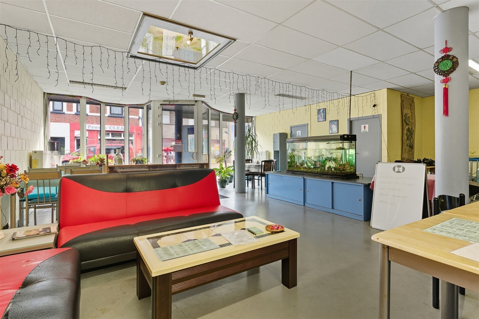 RUIM HANDELSPAND VAN 210M² MET OPEN FLEXIBELE INDELING IN KOERSEL CENTRUM - foto 4