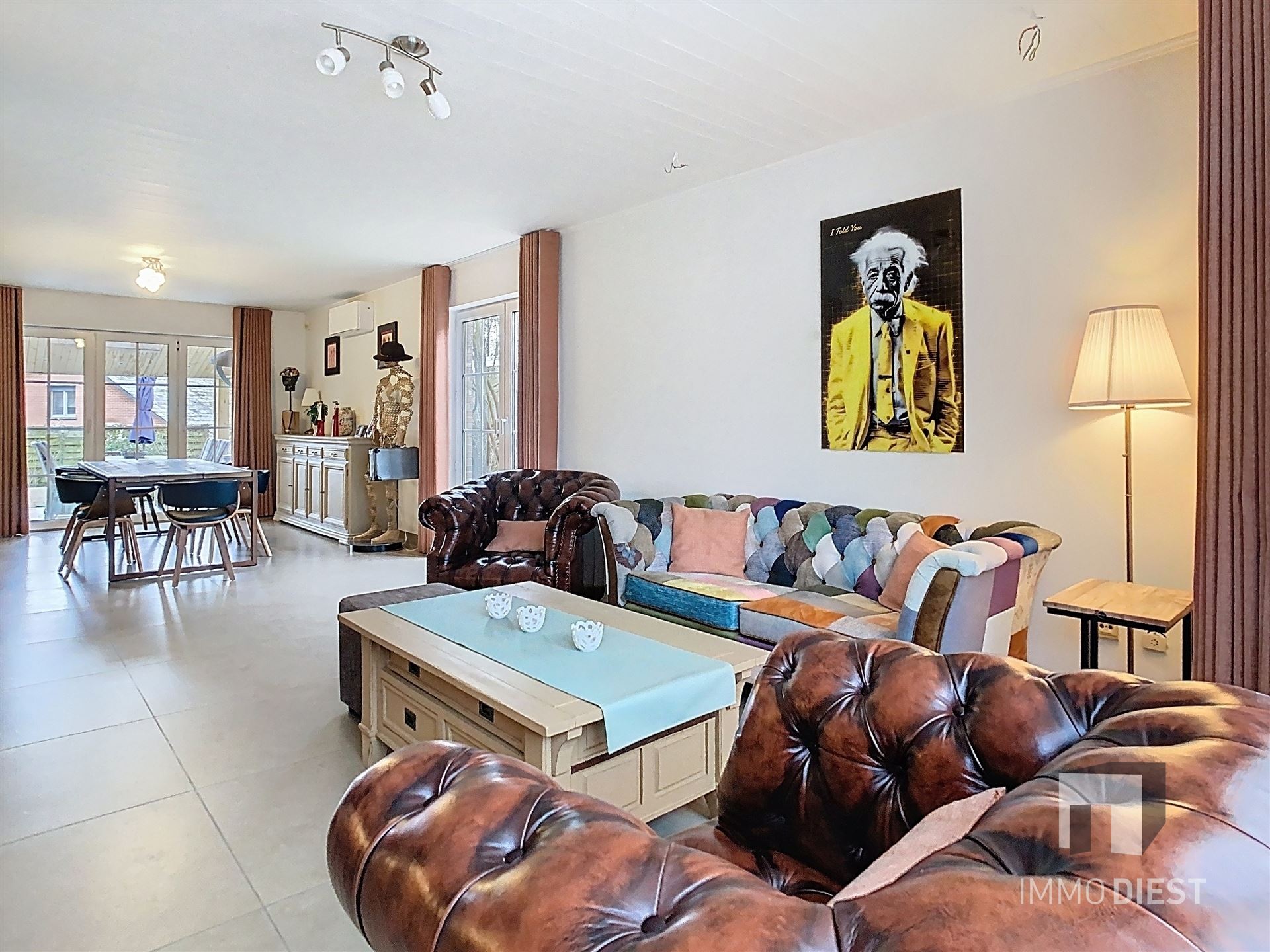Woning met 4 slpks in residentiële wijk. - foto 5