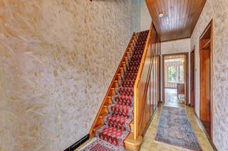 Voor meer info of een bezoek, bel 054 59 49 33 - Op een gunstige ligging in Zandbergen bevindt zich deze te renoveren woning. In de nabije...