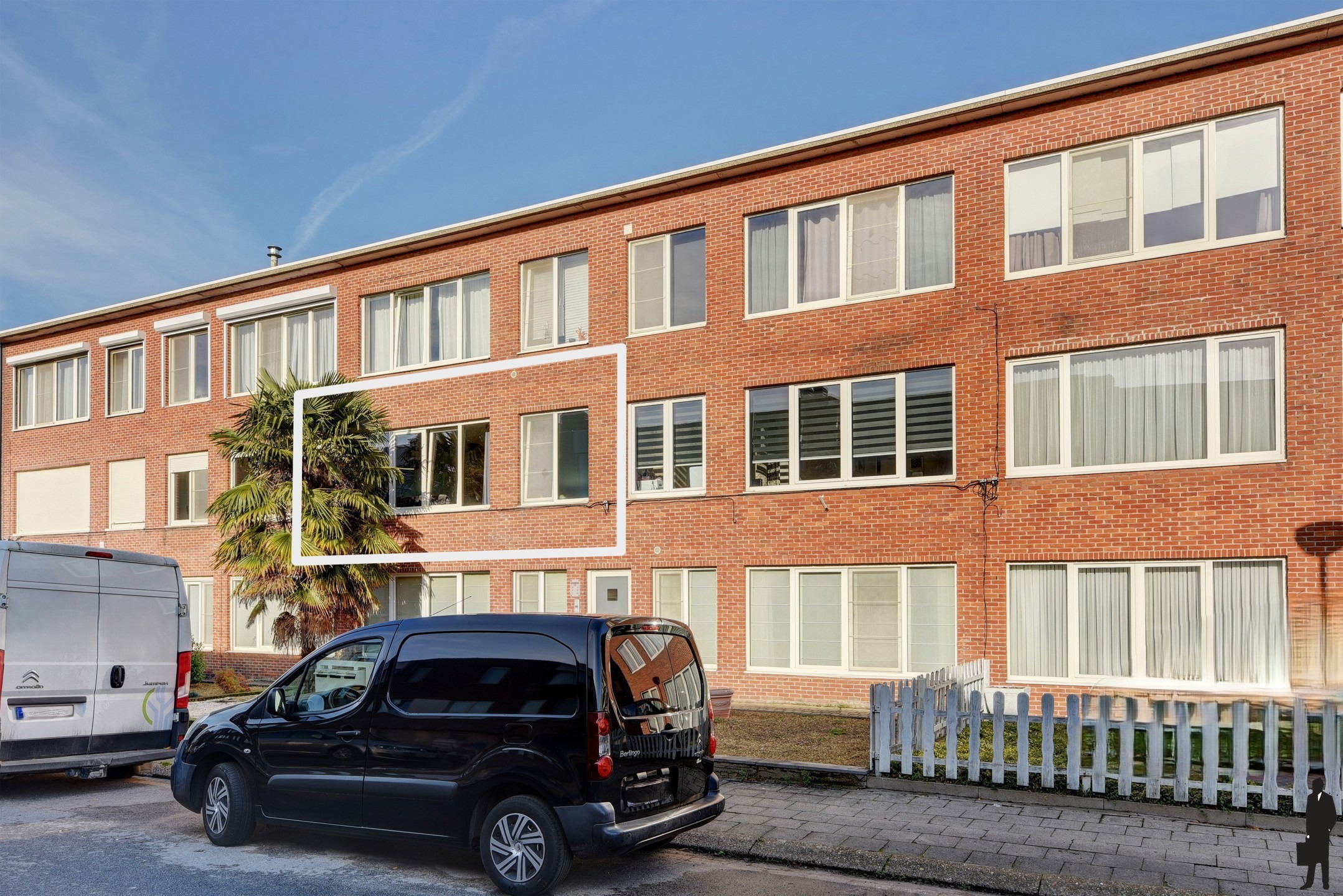 Ruim, lichtrijk appartement met 2 slpk., terras en garage - foto 1