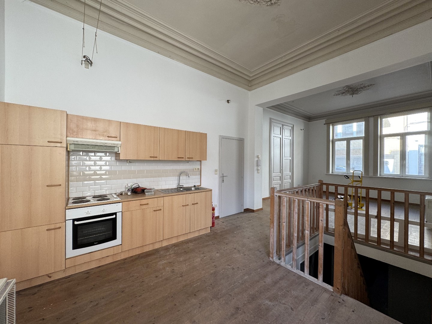 Karaktervolle herenwoning in neo-Vlaamse renaissancestijl met uitzonderlijk potentieel op topligging nabij zee - foto 3