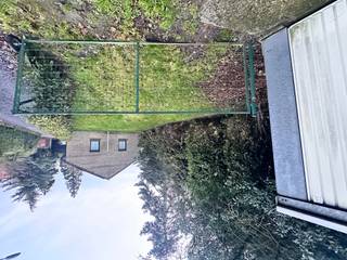 Gezellige bungalow met tuin, garage, koer met tuinhuis in het centrum van Gits.In de stationsstraat 71A te Gits bevindt zich deze verzorgde en...