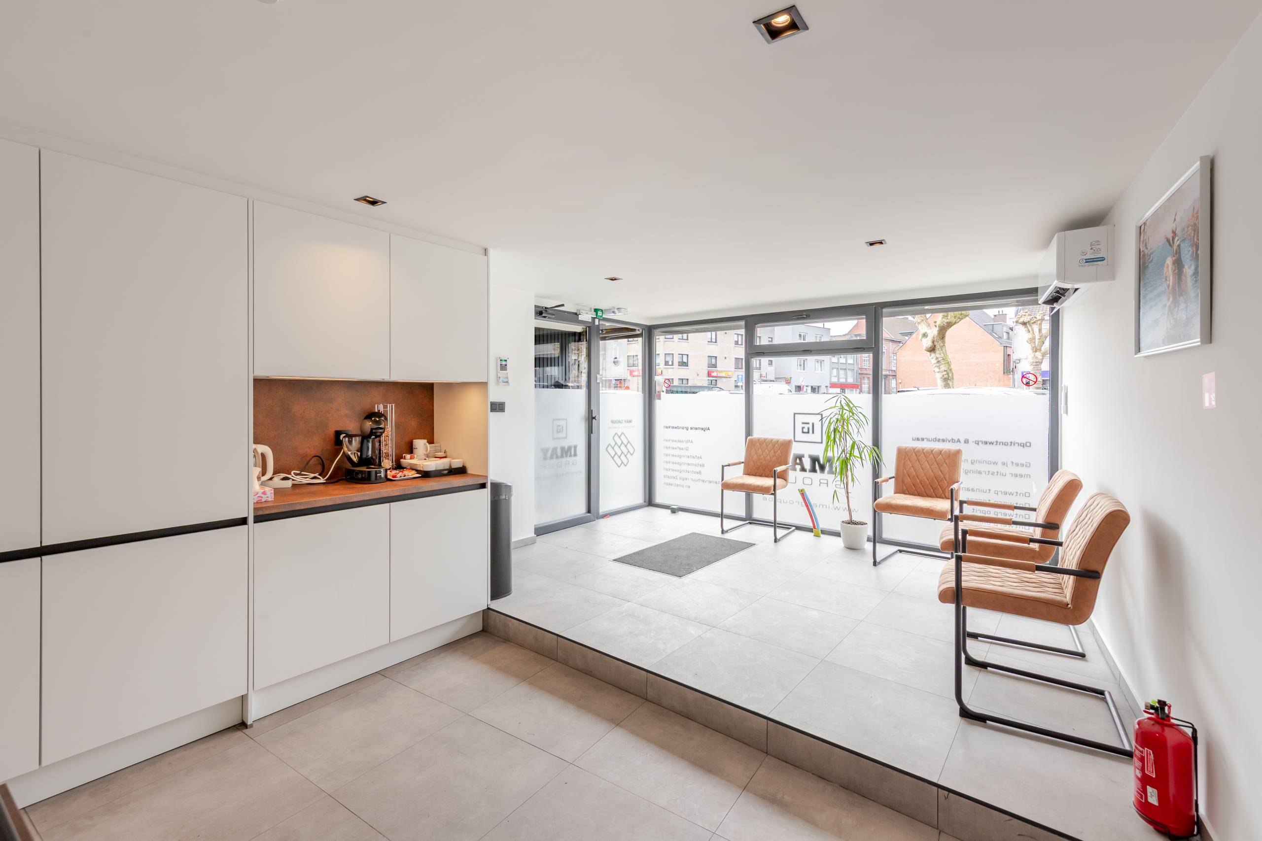 Apartment for sale in Zelzate with 2 bedrooms - photo 2