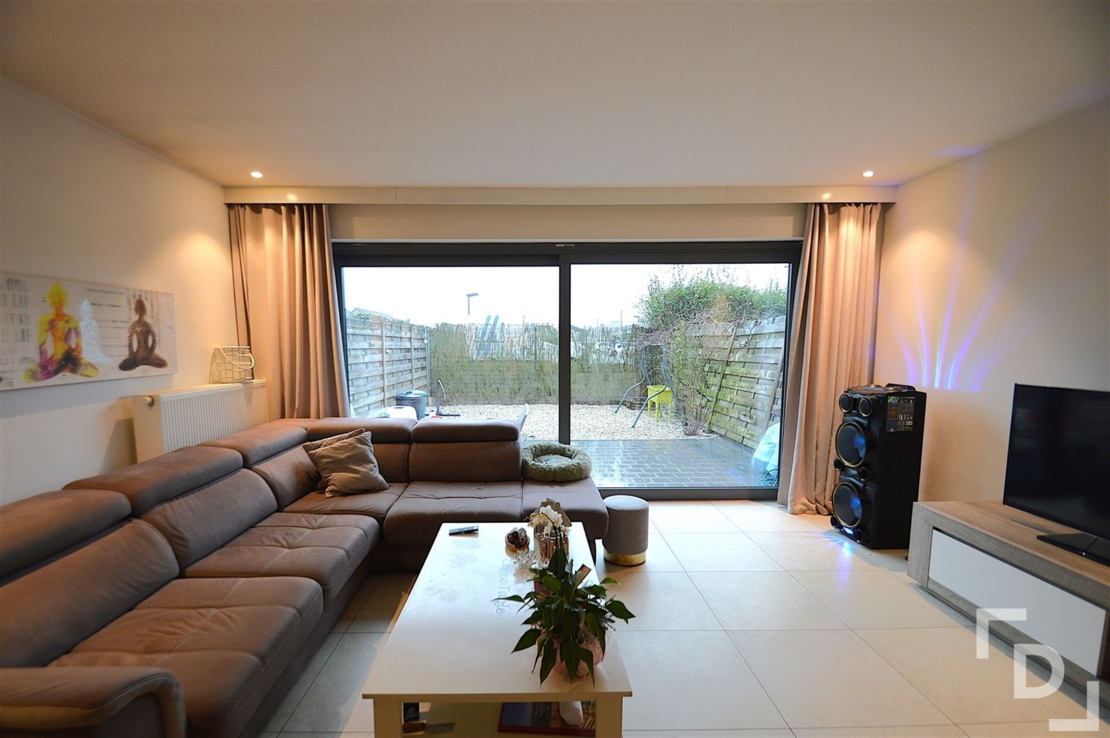 Energiezuinige gezinswoning te koop in Ieper nabij het station. - foto 1