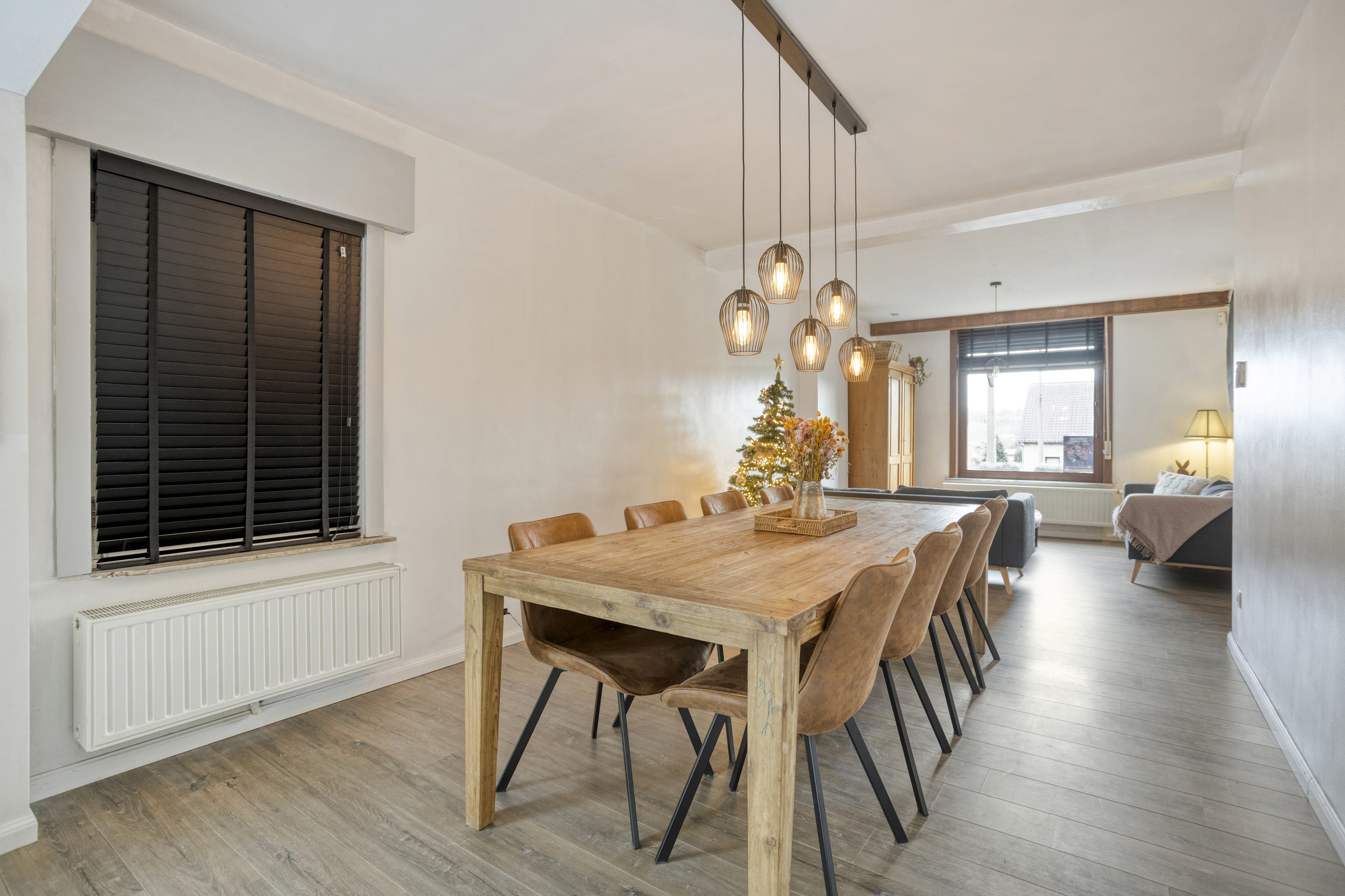 Authentieke woning met 5 slaapkamers op een ruim perceel - foto 5