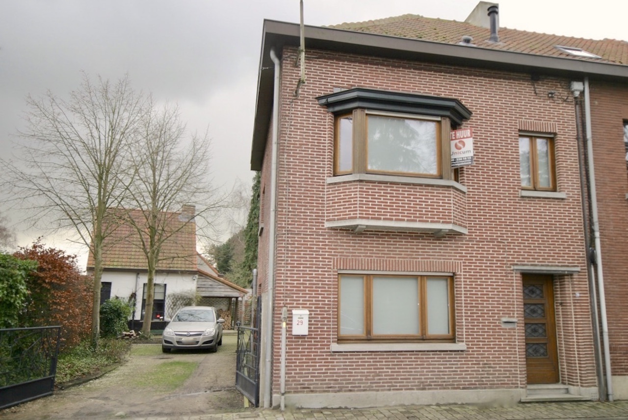 House for rent in Eeklo with 3 bedrooms - photo 1