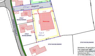 In een rustige omgeving: gelegen achter de bestaande bebouwing waardoor volledig onttrokken aan het straatverkeer, bevindt zich deze discreet...