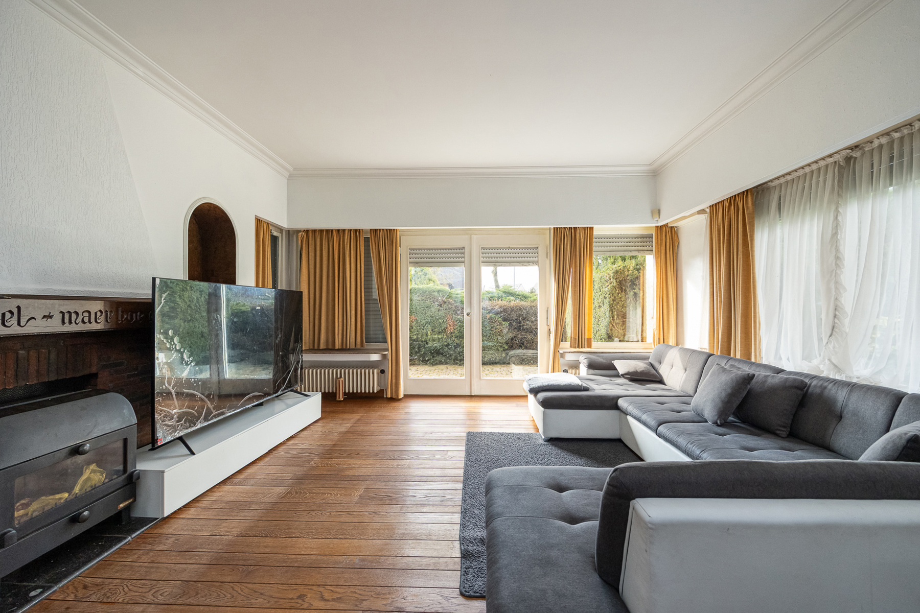 Karaktervolle woning op ruim perceel van 27 are te Oud-Turnhout - foto 5