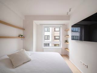 Lichtrijk drie slaapkamer appartement van 84 m2 met terras, gelegen op een toplocatie in het hart van Knokke-Heist.Het appartement is gelegen op de...