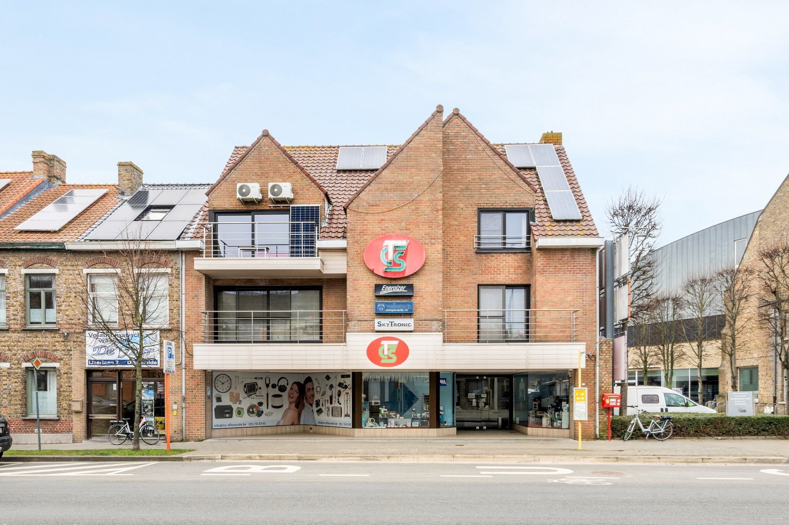 Commercial for rent in Diksmuide - photo 1