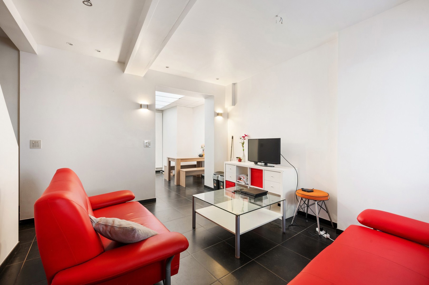 Instapklare woning in het centrum van Kortrijk - foto 2