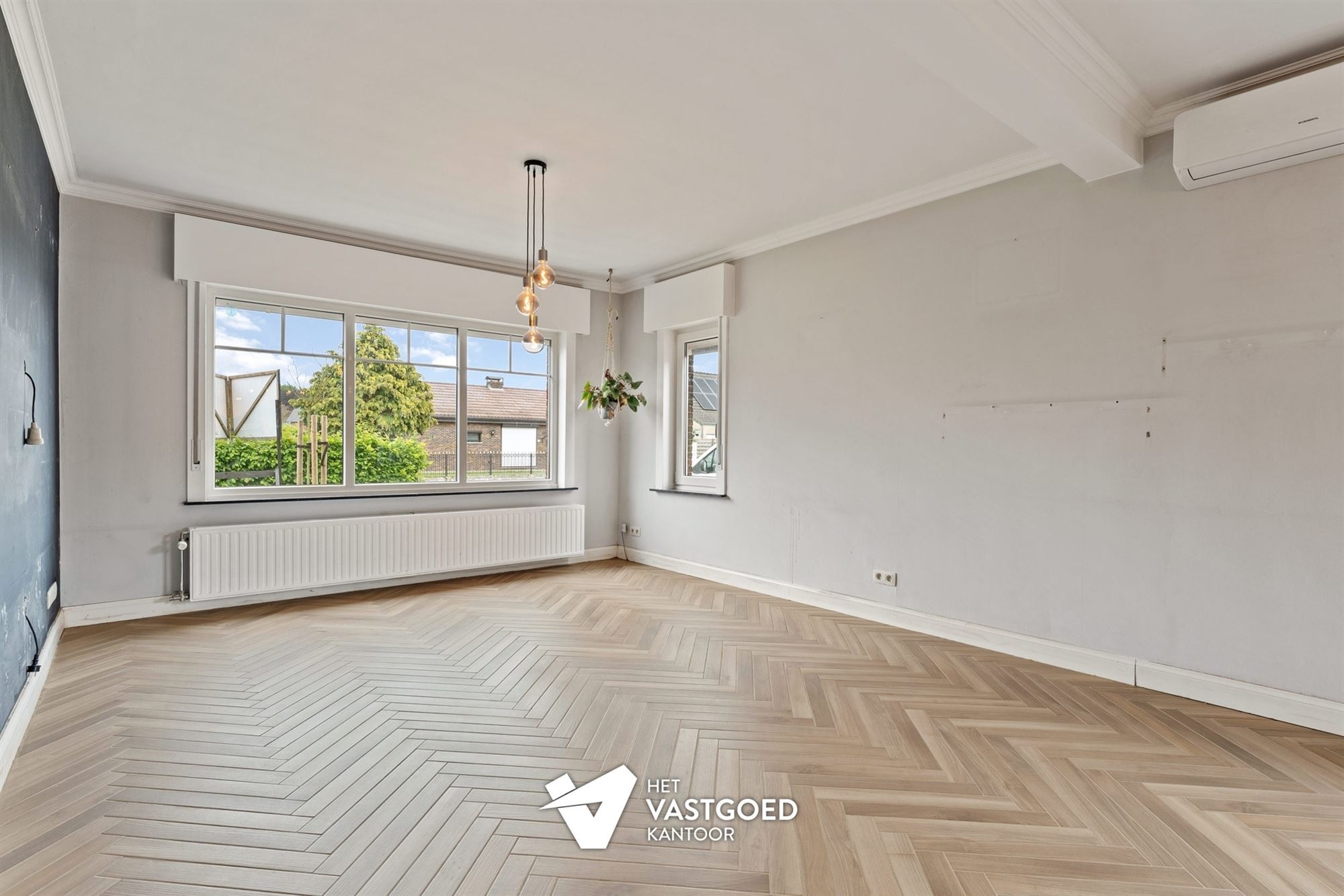 VOLLEDIG GERENOVEERDE WONING OP IDEALE LIGGING - foto 5