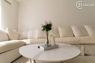 INSTAPKLARE GEZINSWONING MET 3 SLAAPKAMERS, 2 BADKAMERS EN GARAGEBent u op zoek naar een instapklare woning waar ruimte, comfort en een rustige...