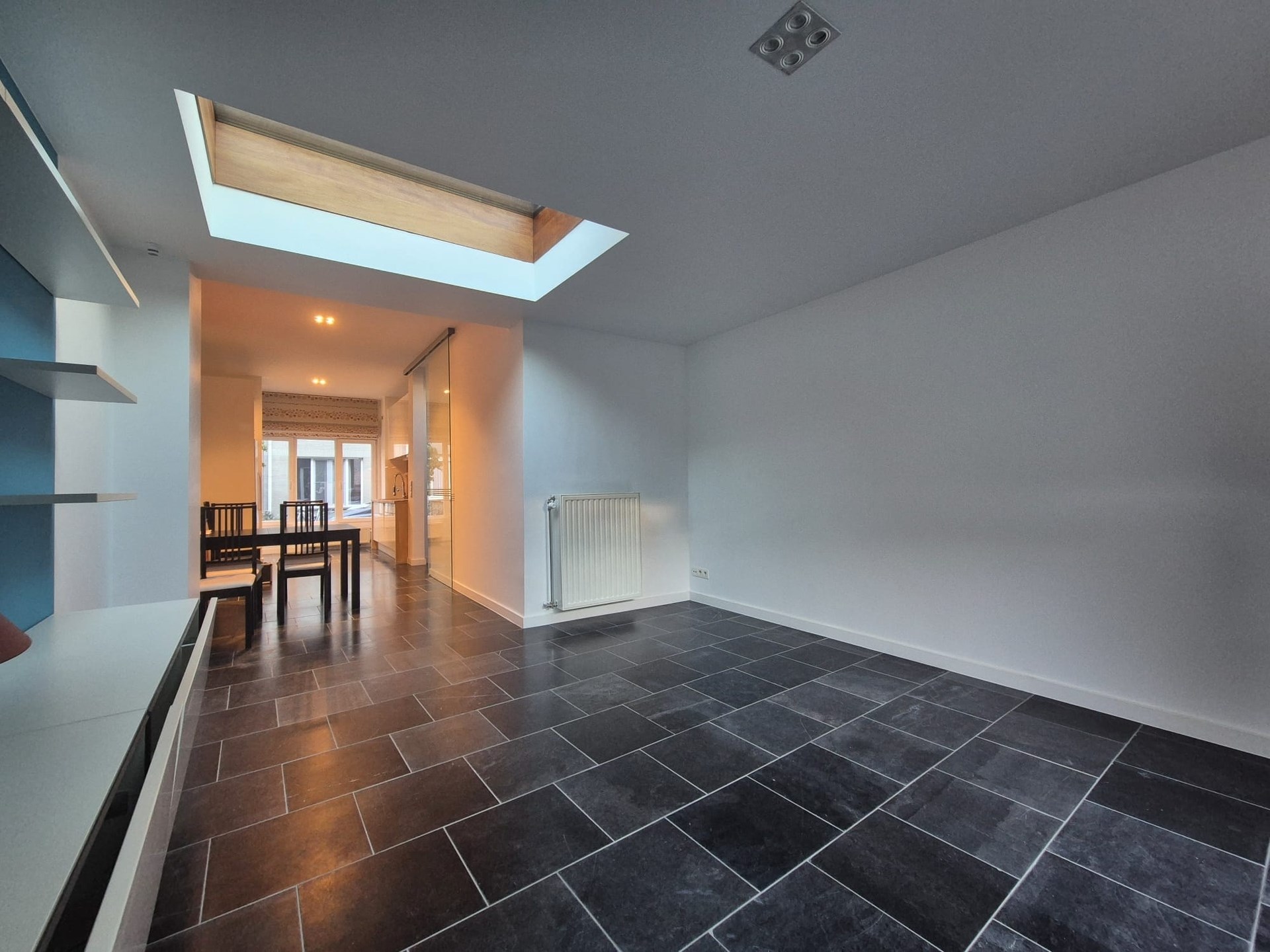Charmante woning te huur in hartje Ledeberg, vlak bij het centrum van Gent. - foto 5