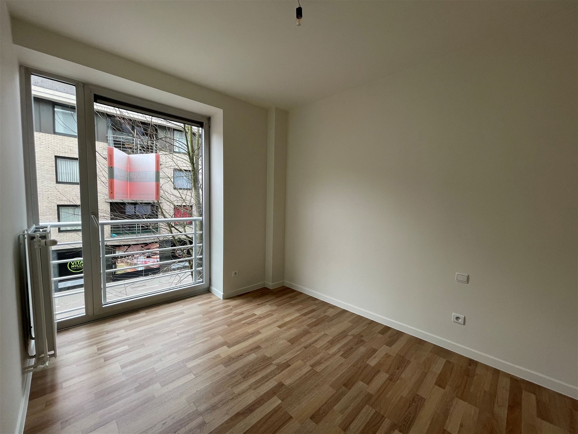 Apartment - photo 4