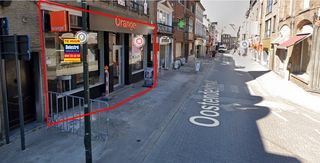 Handelseigendom te huur, gelegen in het centrum van Torhout (voorheen Orange). De maandelijkse huurprijs bedraagt 1.625 euro. Onroerende...