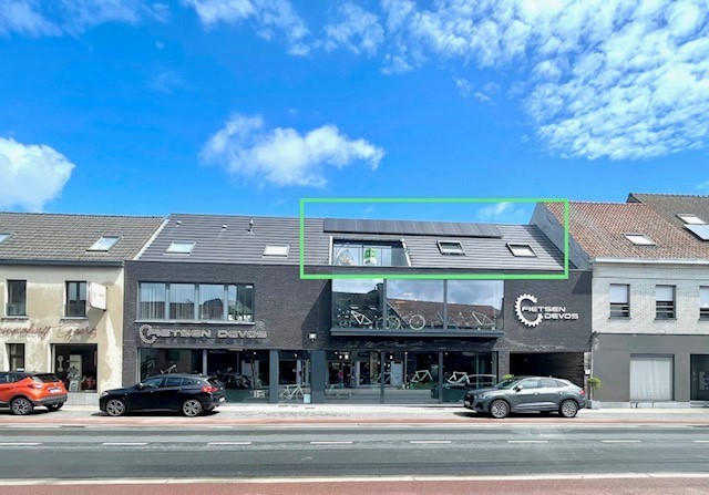 RECENT EN LICHTRIJK APPARTEMENT MET 2 KAMERS EN PARKEERPLAATS - foto 4