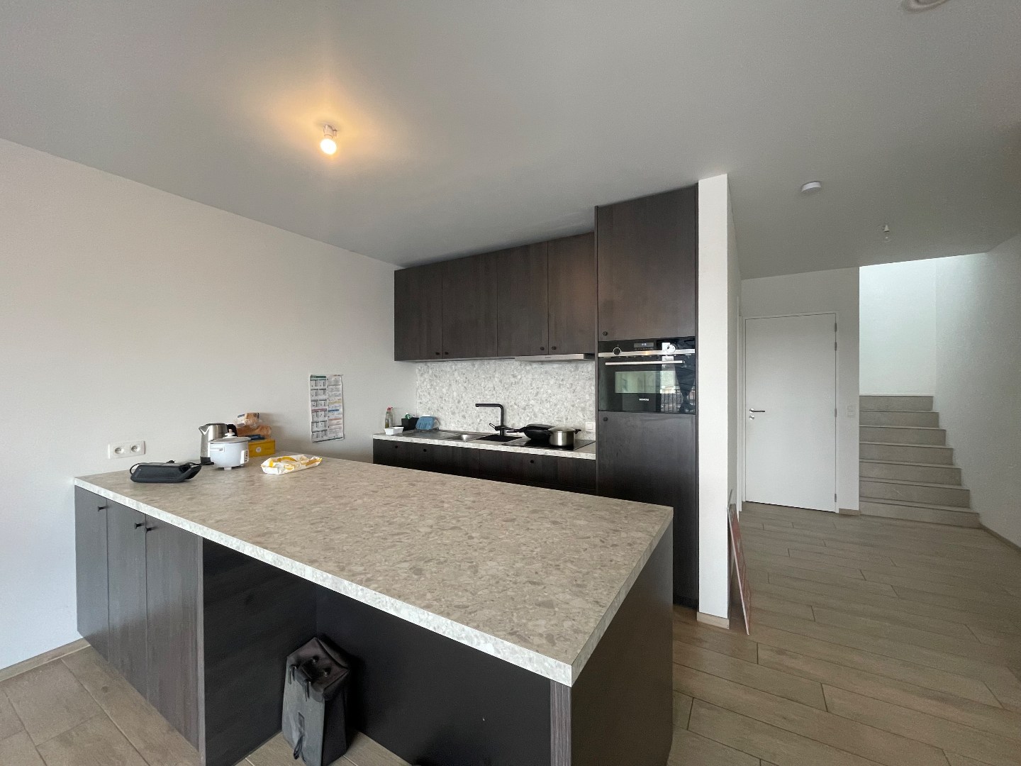 Modern nieuwbouwappartement met drie slaapkamers in Geel-Winkelomheide! - foto 2