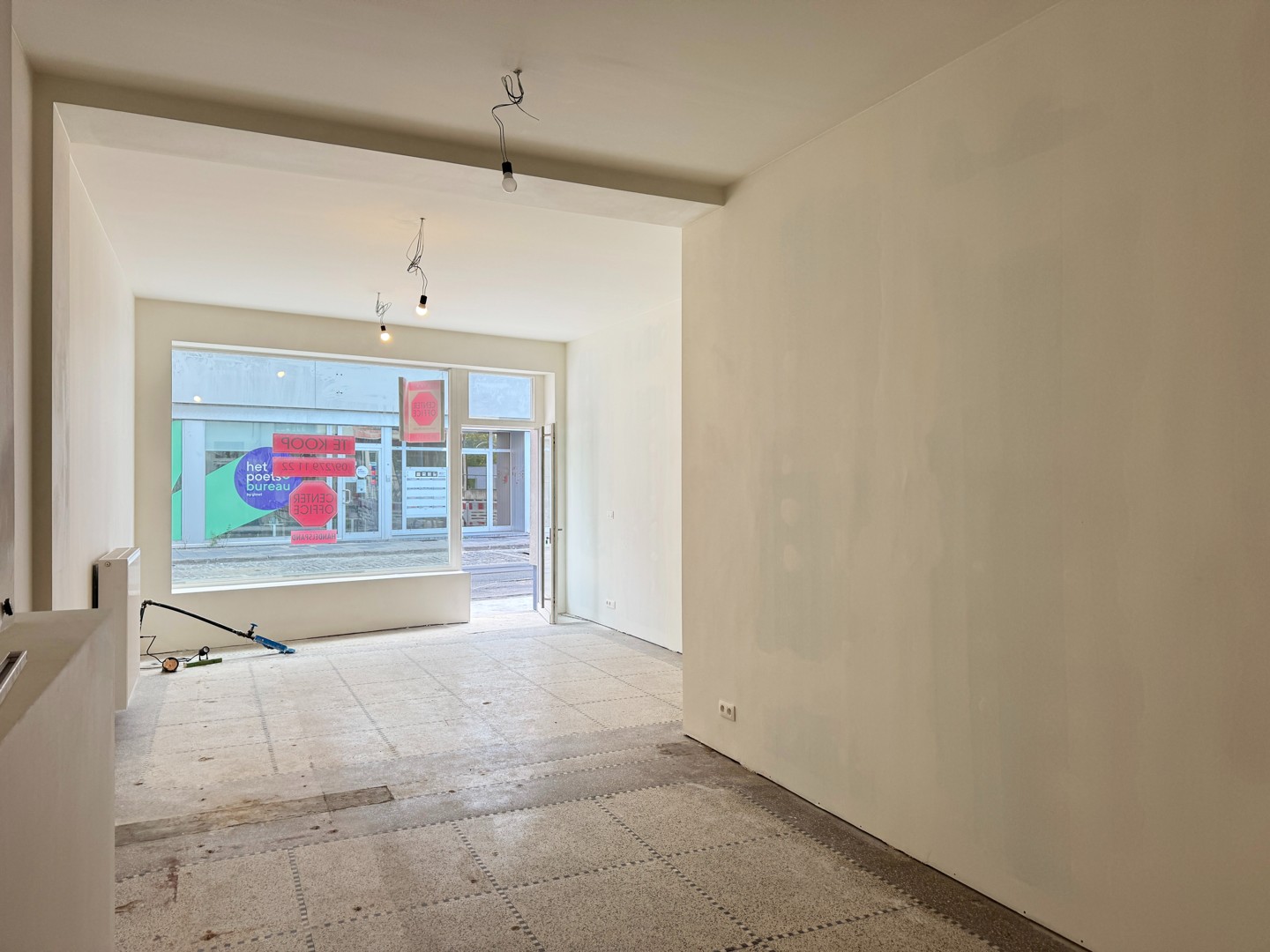 Commercial for sale in Ghent - photo 3