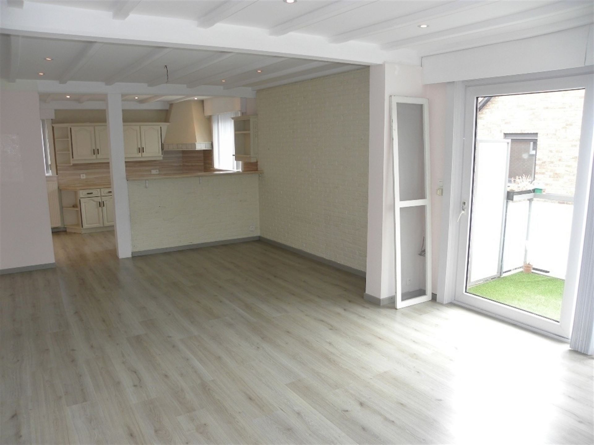 RUIM APPARTEMENT IN KLEIN GEBOUW - foto 5