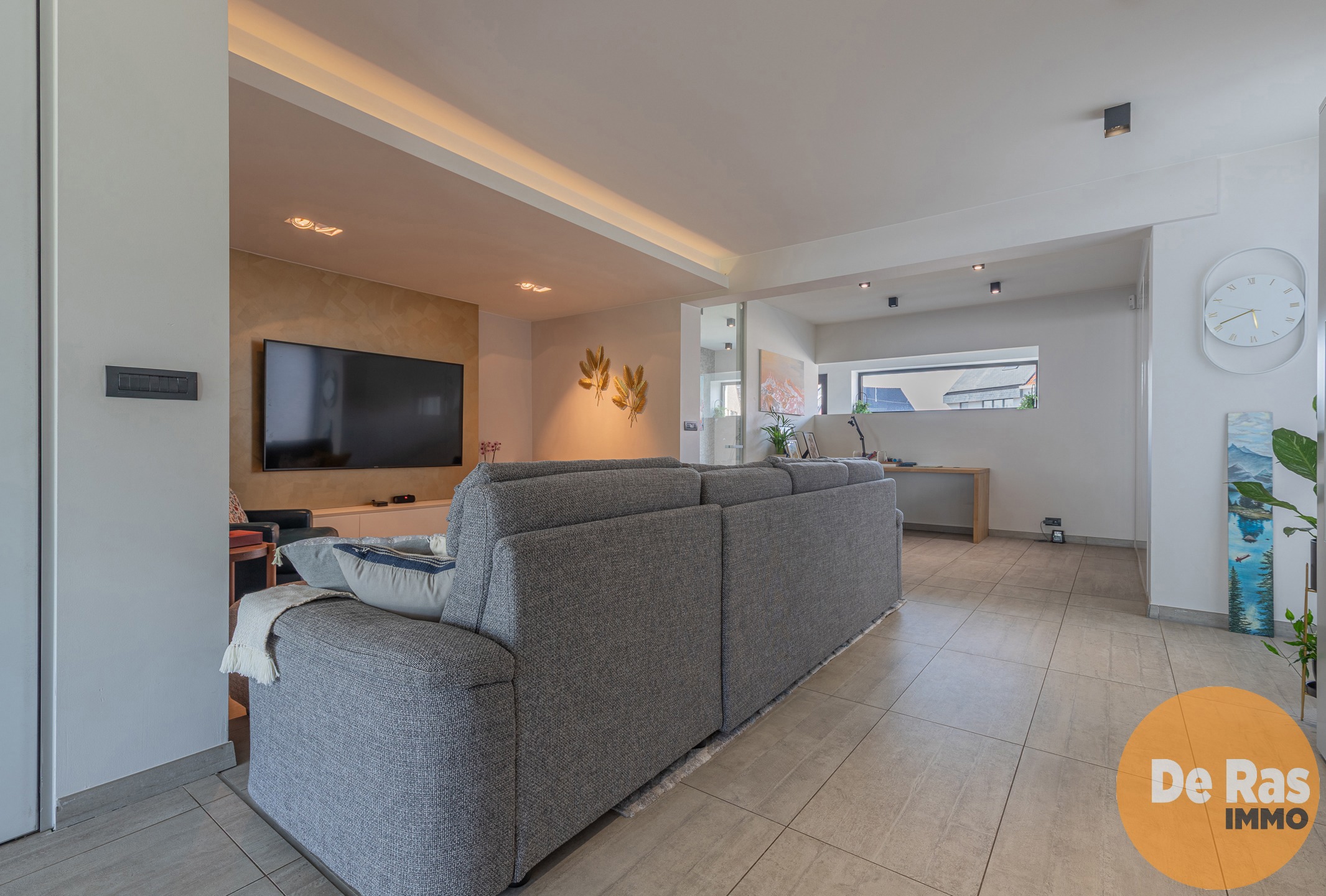 ERPE-MERE - Gerenoveerde halfopen woning met loods in Erpe - foto 5