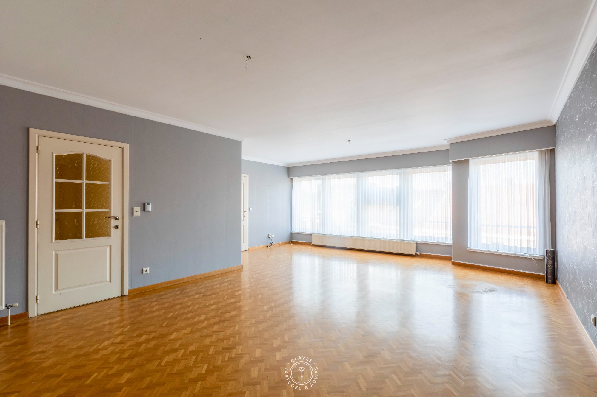 Centraal gelegen appartement met drie slaapkamers en veel lichtinval - foto 3