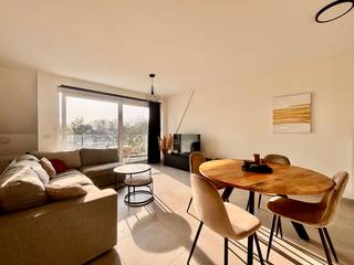 Gelegen op een uitstekende locatie, op wandelafstand van het centrum, winkels en tal van voorzieningen, biedt dit appartement het perfecte...